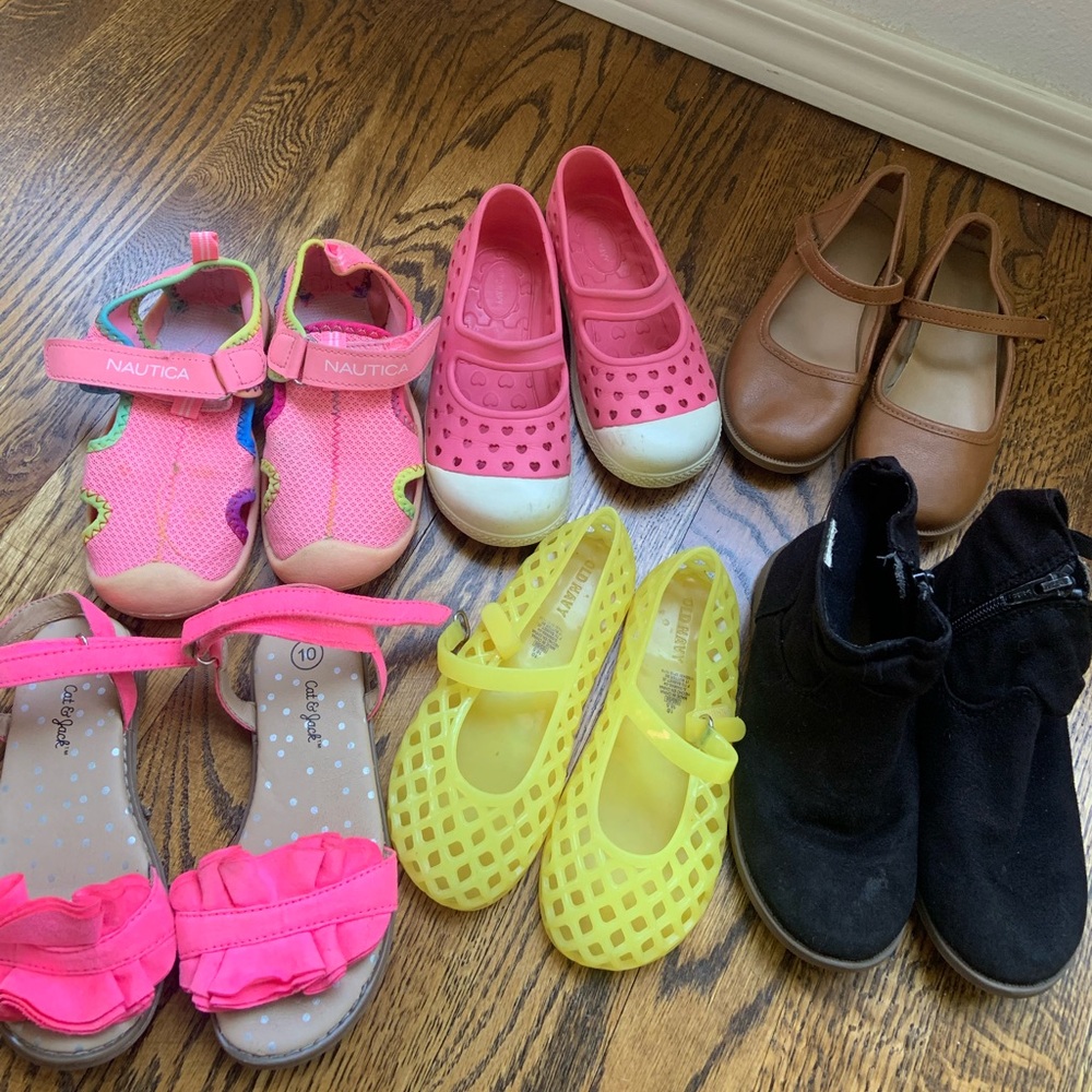 Toddler size 10 shoes lot